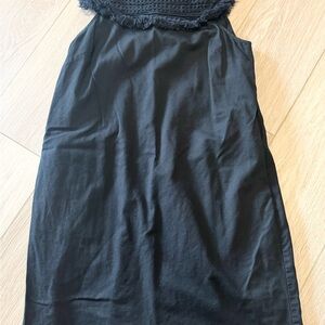 Madewell size 4 - Elegant Black Sleeveless Dress with Lace Detail
